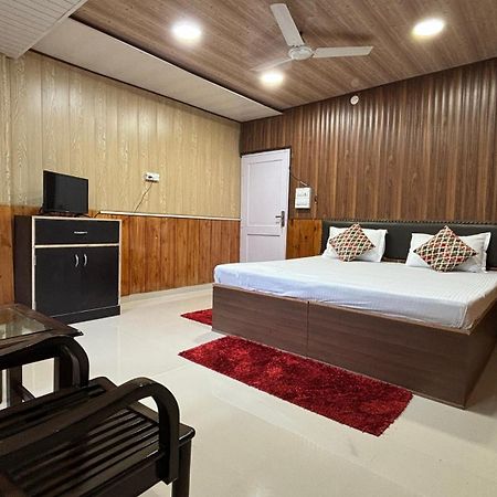 Hotel Ekant Lodge McLeod Ganj Exteriör bild